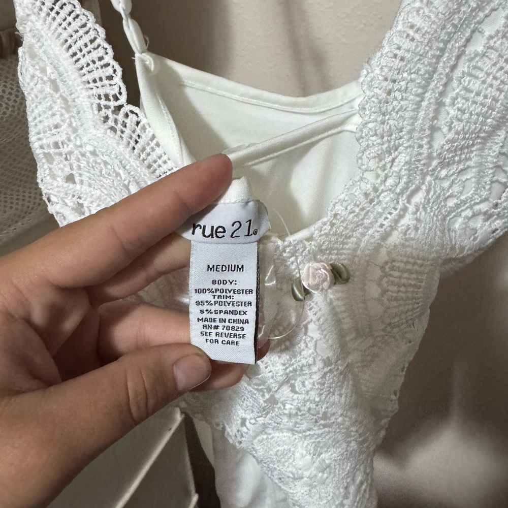 Rue21 Cream Lace Bodysuit - Picture 2 of 2